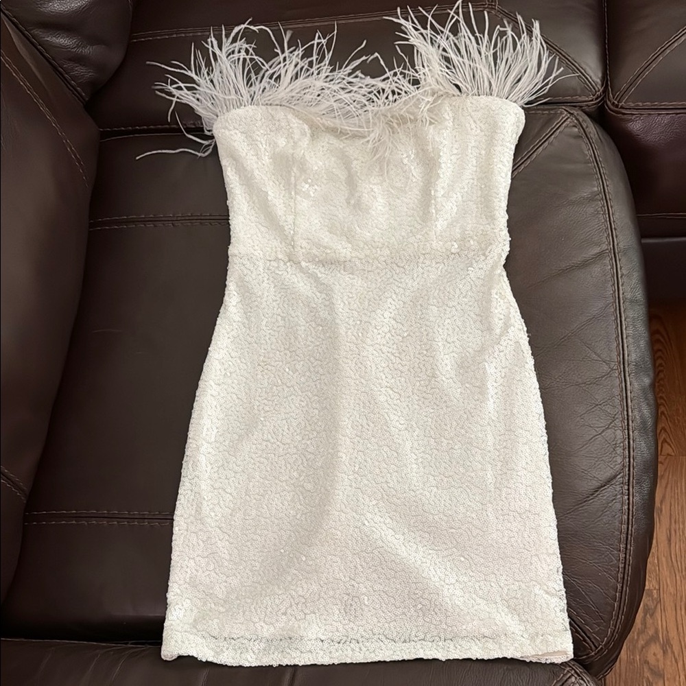 Lulu's White Strapless Sheath Cocktail Dress